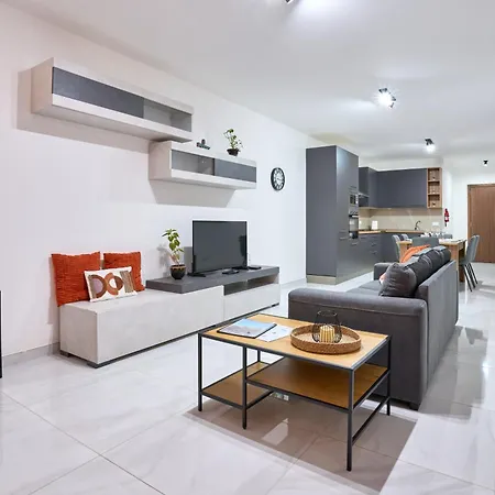 شقة Di Vita's Maisonette Qawra By Homely خليج سانت بول