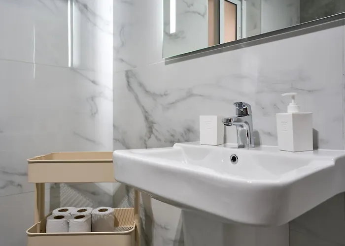 Di Vita's Maisonette Qawra By Homely *