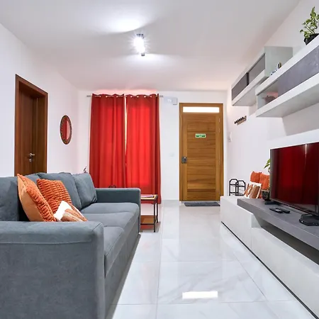 Di Vita's Maisonette Qawra By Homely * San Pawl il-Baħar