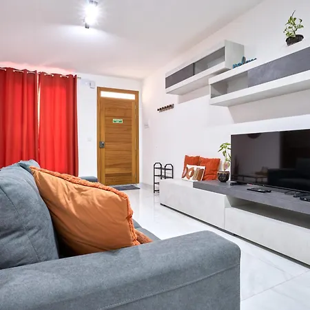Di Vita's Maisonette Qawra By Homely San Pawl il-Baħar