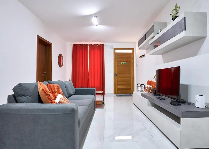 Di Vita's Maisonette Qawra By Homely * St. Paul's Bay