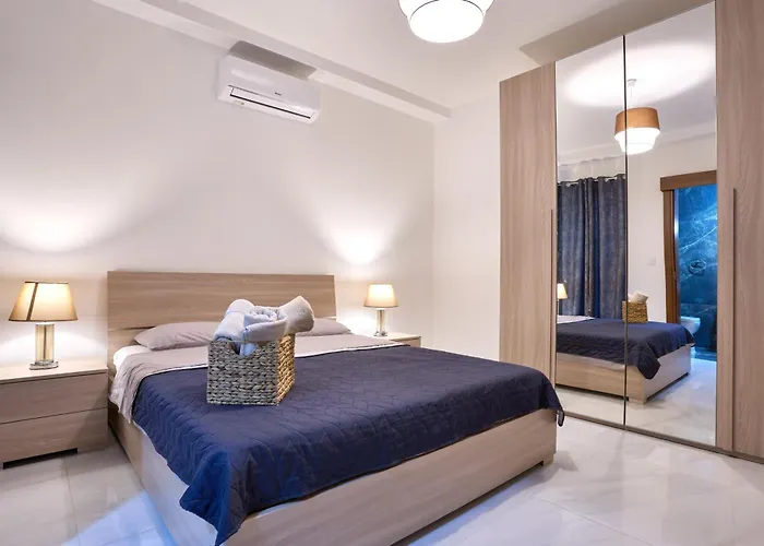 Di Vita's Maisonette Qawra By Homely